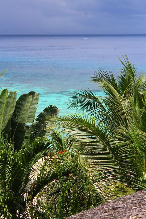 Casa Nemo Beach Resort & Spa Sabang  Exterior photo